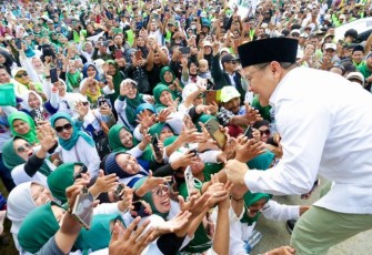 Cawapres nomor urut 1 Abdul Muhaimin Iskandar saat melakukan kampanye akbar di Lapangan Pajajaran, Sukabumi, Jawa Barat, Senin (22/1/2024) kemarin.
