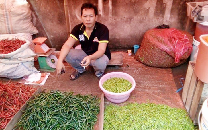 Jonatan Saragi (28), pedagang cabai di Pasar Minggu Kota Bengkulu