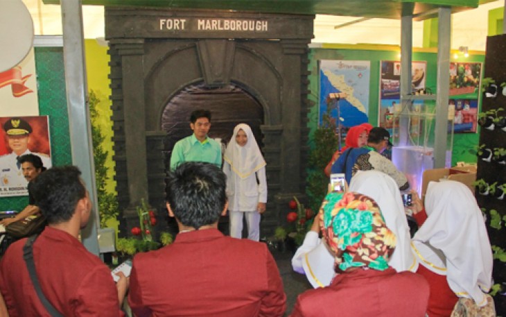 Miniatur Benteng Marlborough Tempat Selfie Favorite di KTNA Aceh 