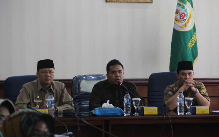 Plt Gubernur Bengkulu Rohidin Mersyah saat Audensi bersama Pemenang Lomba Wana Lestari Tahun 2017, di Balai Raya Semarak Bengkulu, Sabtu (19/08) lalu.