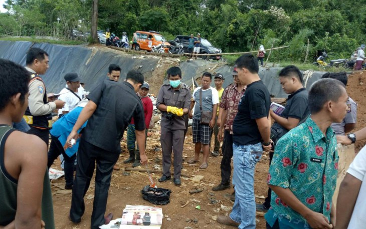 Jasad bayi saat ditemukan dan diidentivikasi aparat setempat