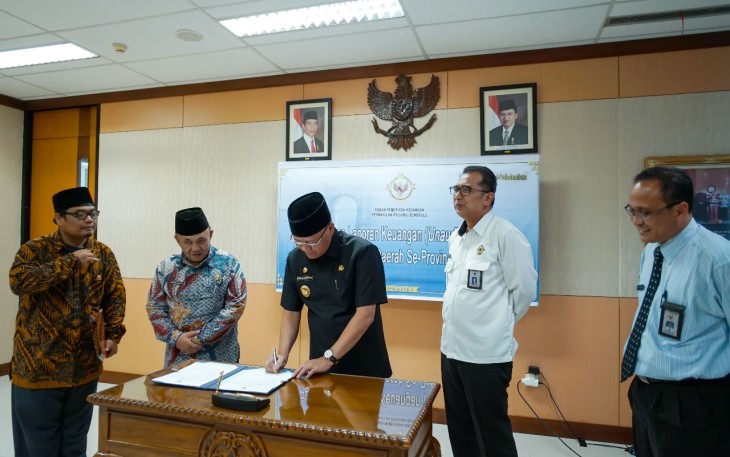 LK Unaudited diterima oleh Kepala BPK RI Perwakilan Provinsi Bengkulu, Yuan Candra di kantornya.
