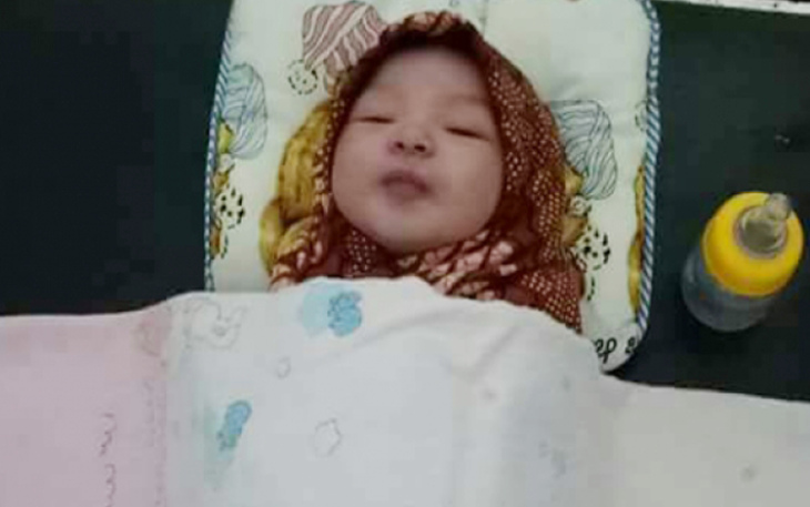 Bayi berjenis kelamin perempuan yang diduga ditelantarkan ibu kandungnya