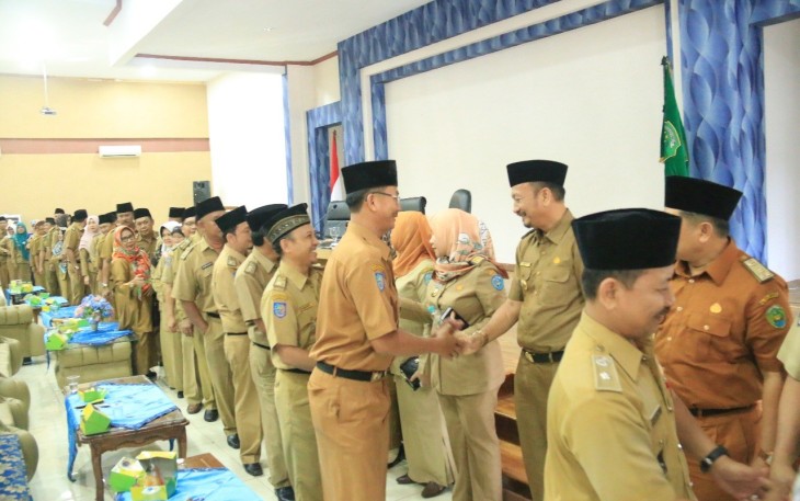 Pemerintah Kota Bengkulu Menggelar Apel Gabungan dan Ceramah Agama di Kantor Wali Kota