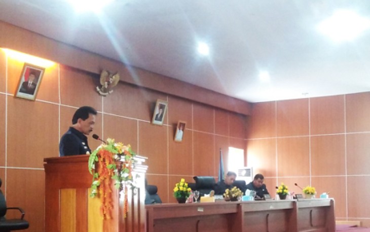 Rapat Paripurna DPRD Bengkulu Tengah 