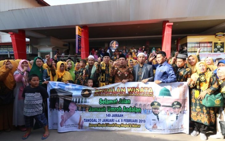 Wawali menghadiri pemberangkatan jemaah umrah