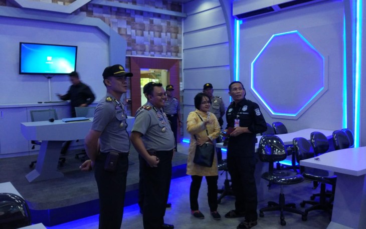 Kapolres Bengkulu Utara Kenalkan Command Center ke Tim Div Humas Polri