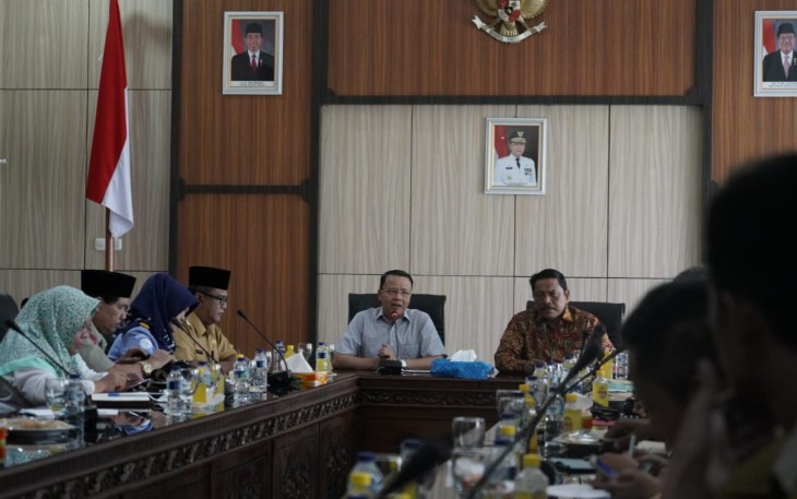 Bupati Mian Temui Gubernur Rohidin