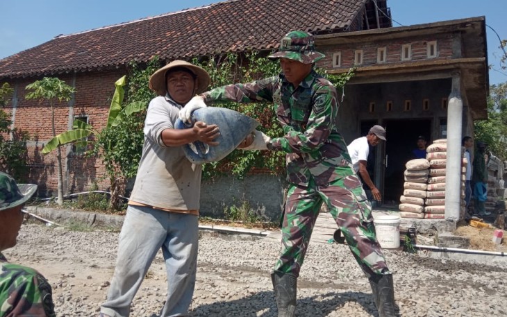 Bangkitkan semangat gotong royong melalui TMMD ke 105