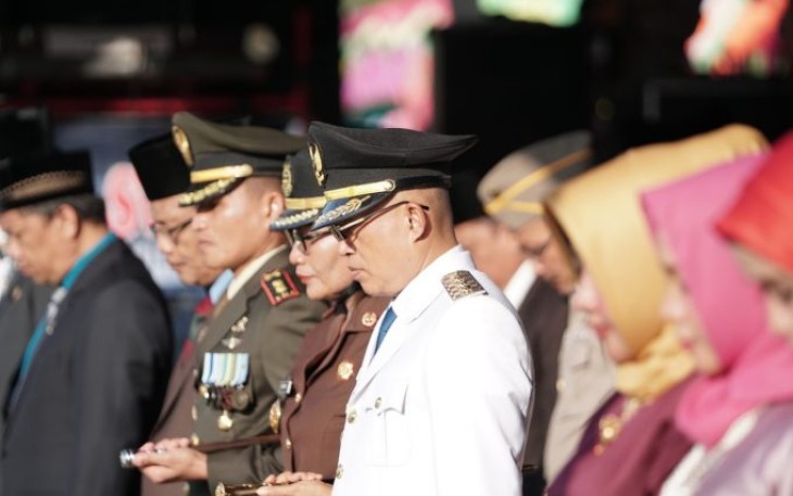 Bupati Bengkulu Selatan Gusnan Mulyadi Hadiri HUT Bhayangkara ke 73 di Pino Raya 