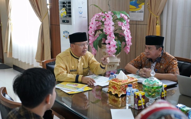Gubernur Bengkulu Rohidin Mersyah saat memberikan arahan