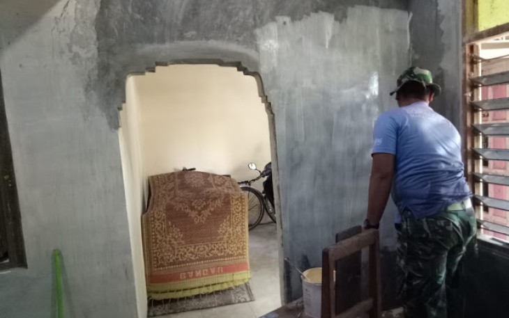 Berkat TNI Dinding Rumah Saya Kini Sudah Terplester