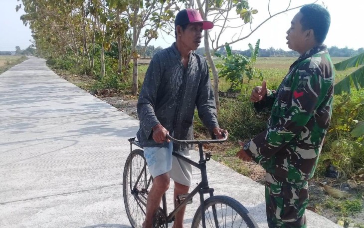 Warga Kalikondang Ini Tak Sabar Nikmati Jalan TMMD