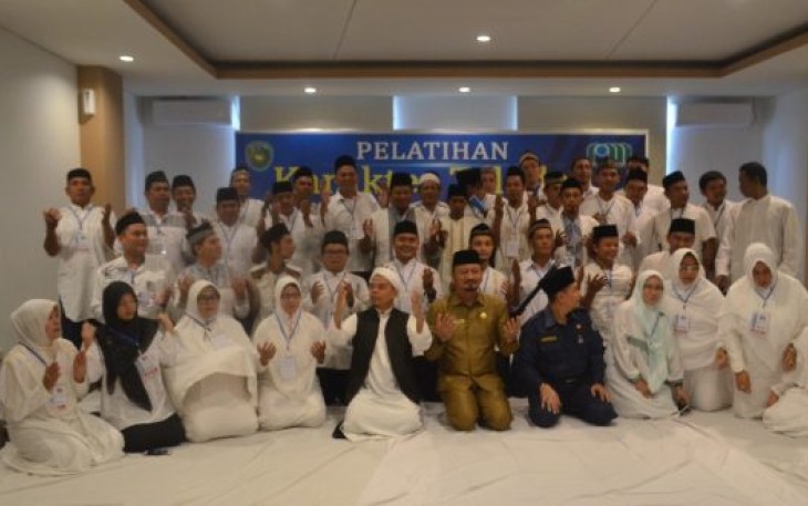 Sekretaris Daerah Kota Bengkulu Marjon Foto Bersama 