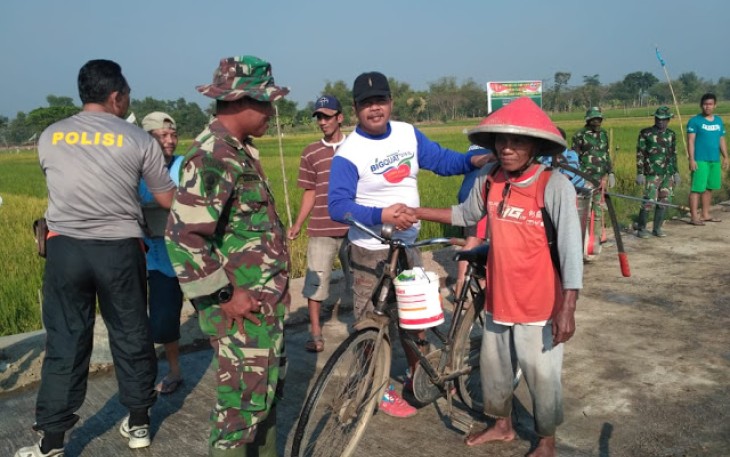 Petani Jimbung Gembira Telah Dibuatkan Jembatan Dan Jalan Yang Layak Oleh TNI