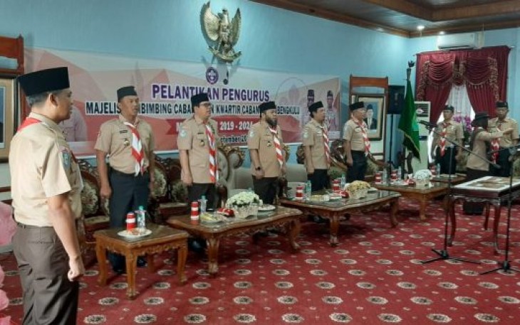 Wali Kota Bengkulu Helmi Hasan Dilantik Sebagai Ketua Majelis Pembimbing Cabang Pramuka Kota Bengkulu 
