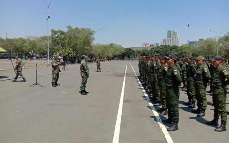 Latihan Parade dan Defile