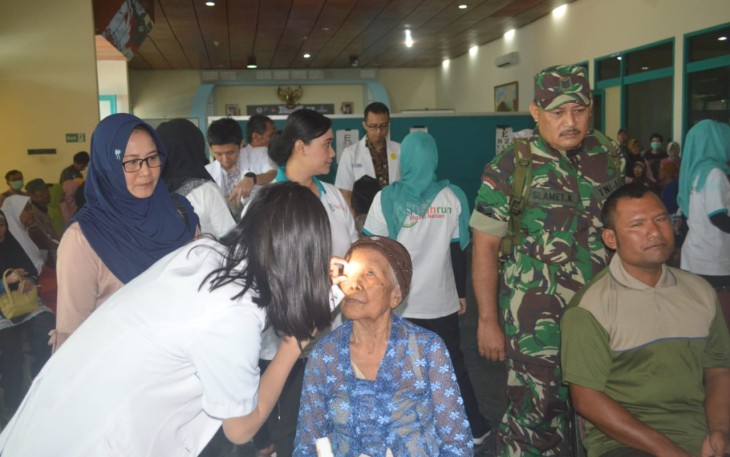 Screening operasi katarak di KSH Pati