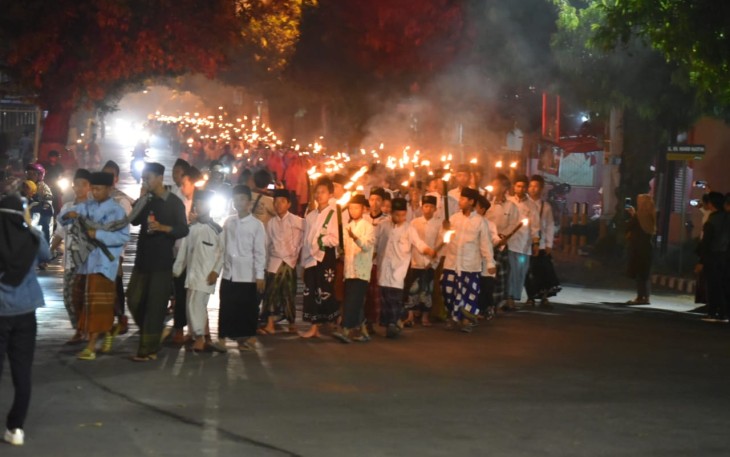 Semarak Pawai Obor 1 Muharram