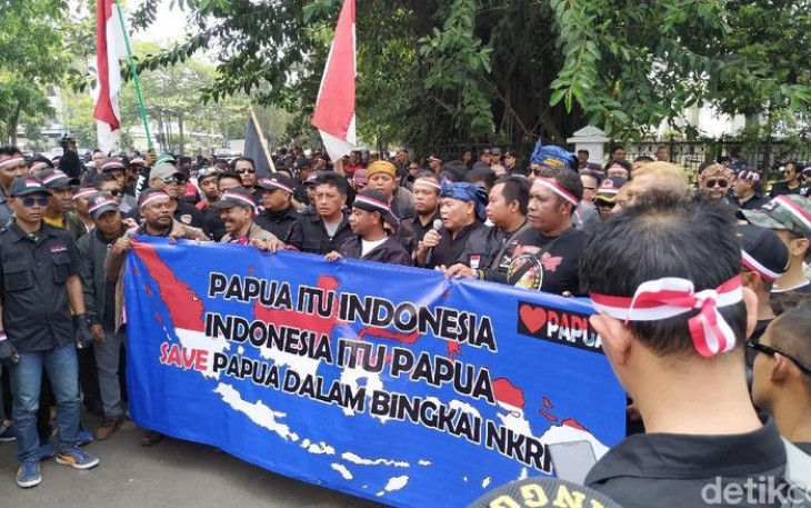Di Bandung Gabungan Ormas Serukan Papua Bagian Indonesia