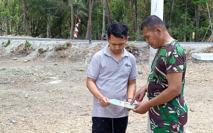 Air Nira Sumber Penghasilan Warga Dusun Kaligintung.