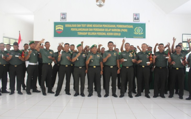 150 Personil Kodim 0209 Labuhanbatu Laksanakan Kegiatan Tes Urine