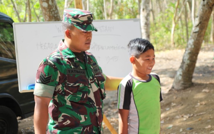 Satgas TMMD 106 Kodim Cilacap Berikan Materi Wasbang