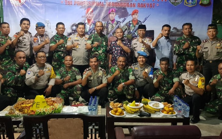 Kapolsek pimpin perayaan HUT TNI ke-74 di Koramil 08/Duren sawit