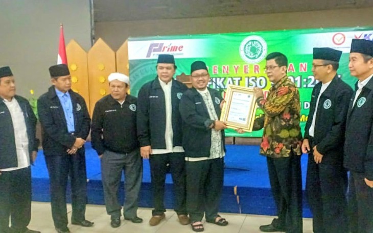 Penyerahan Sertifikat ISO 9001:2015