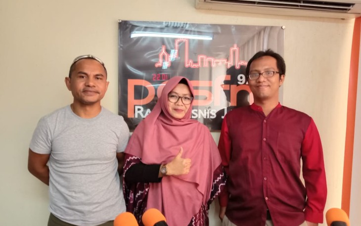 Foto bersama usai dialog