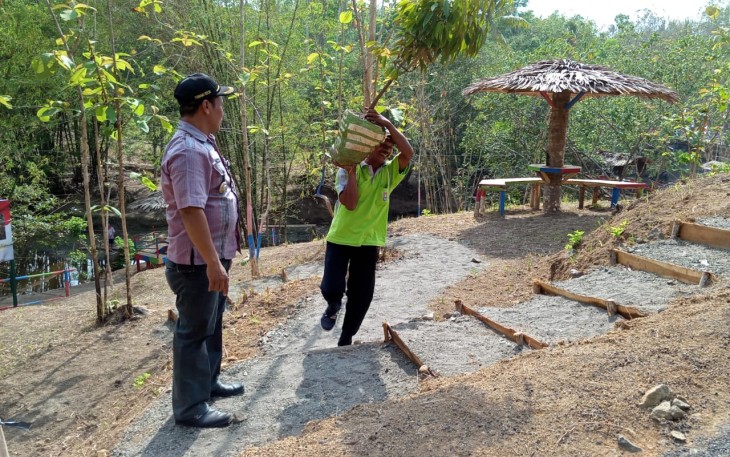 Kades Cilibang Minta Warganya Jaga Kebersihan Wisata Krama Cenil