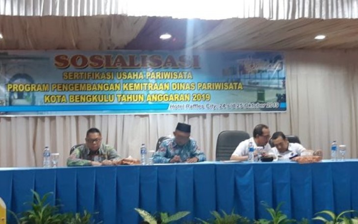 Staf Ahli Wali Kota Bidang Pembangunan Ekonomi Dan Keuangan Tony Elfian Buka Sosialisasi 