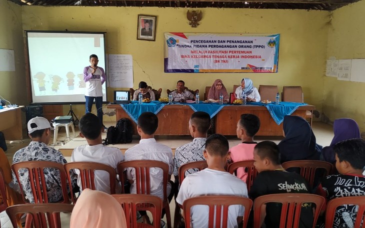 Forum Anak Desa Wlahar Terima SK Kepengurusan Baru Periode 2019-2021.