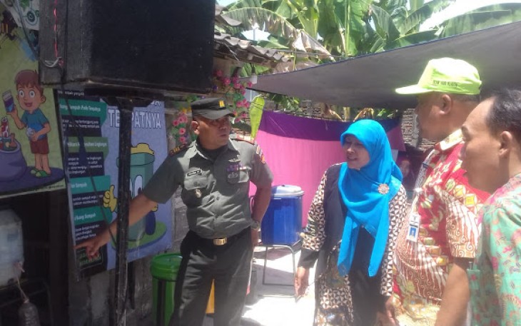 Danramil 20 Cawas Dampingi Team Penilai Desa Ramah Lingkungan