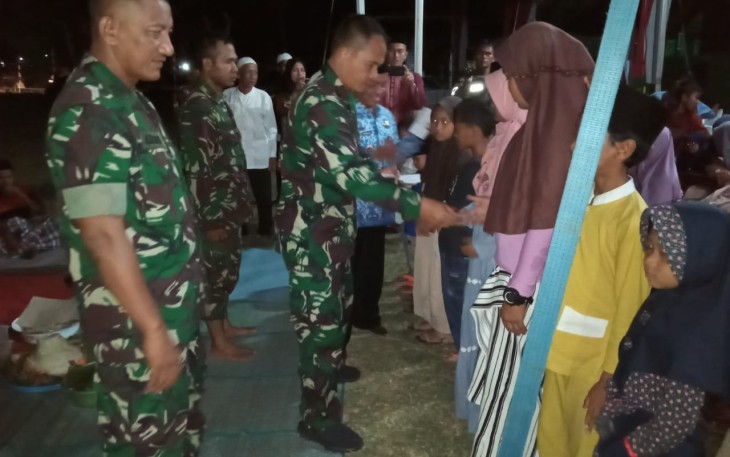 Kasdim Cilacap Santuni Anak Yatim di Desa Cilibang