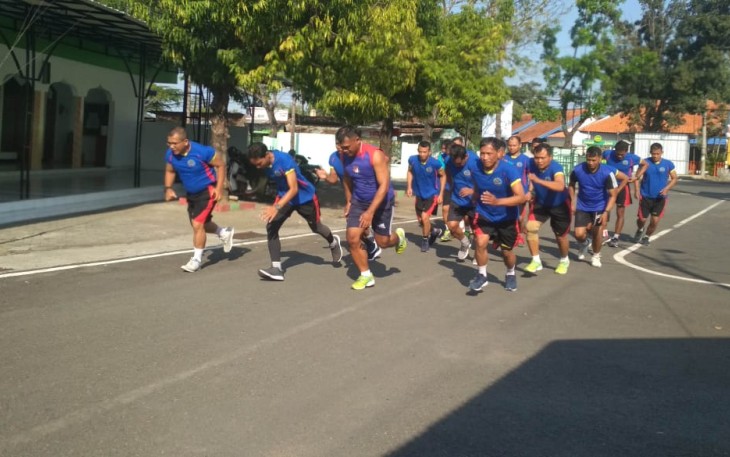 Berlari, salah satu sarana menjaga kebugaran diri