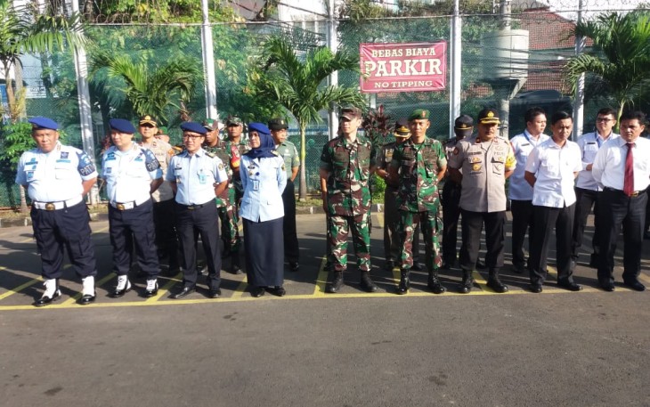 Danramil Matraman Hadiri Apel Siaga Pengukuhan Satuan Operasional Kepatuhan Internal Lapas Salemba