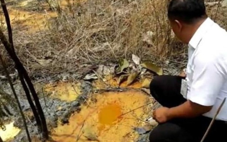 Viral Pembuangan Sampah di Brebes
