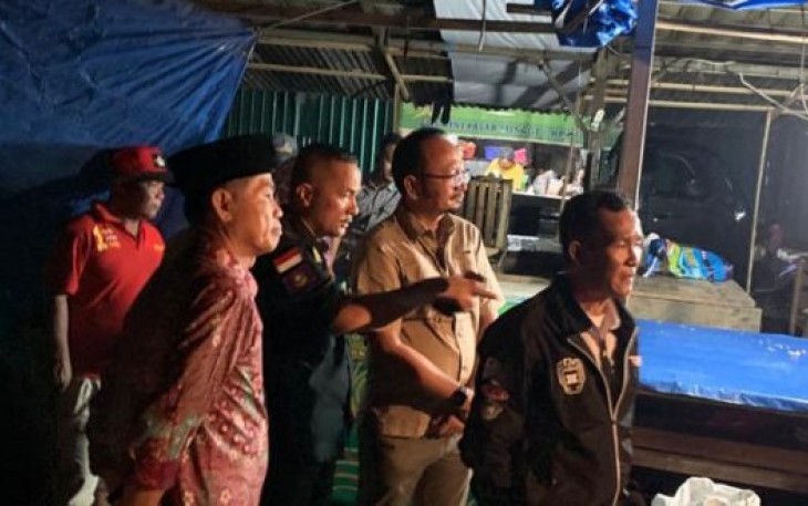 Sekretaris Daerah Kota Bengkulu Marjon Pimpin Aksi Bersih Pasar