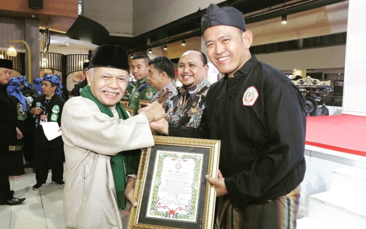 Wakil Bupati Pringsewu Terima Penghargaan