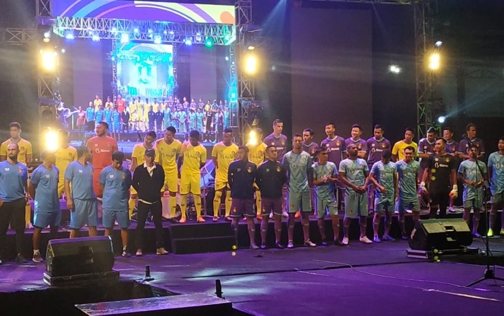 Persik Kediri Launching Tim Macan Putih