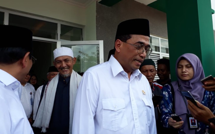 Menhub usai menghadiri peresmian gedung Rusun di Ponpes Lirboyo