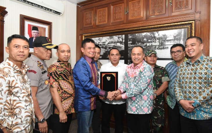 Bupati Batu Bara Tandatangani Penlok