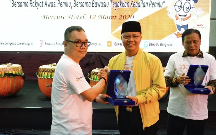 Gubernur Rohidin Ajak Masyarakat Sukseskan Pilkada 2020