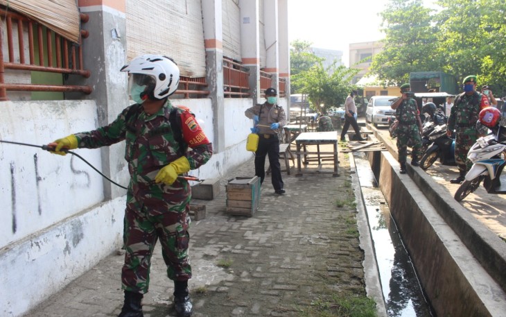 Penyemprotan Disinfektan