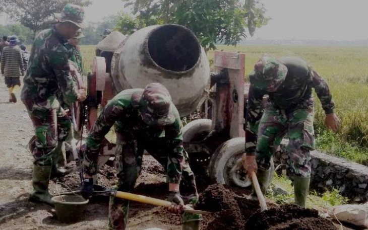 Satgas TMMD Reguler Pekalongan Rela Molor Jam Kerja