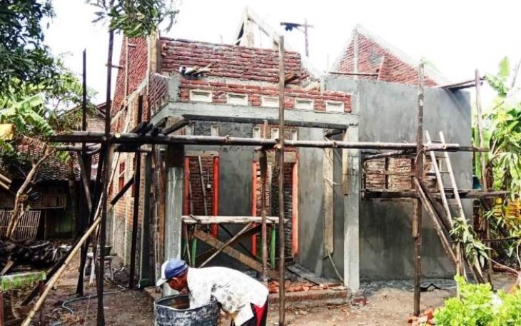 Direhab TNI Pekalongan Gabungan Rumah Puji Astuti Layaknya Bangunan Perumnas