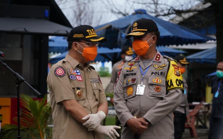 Kapolda Bengkulu saat bersama Gubernur Bengkulu