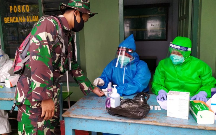 Calon Anggota Satgas TMMD Lakukan Rapid Test