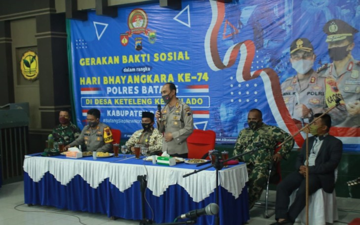 Polres Batang Bagikan 600 Paket Sembako